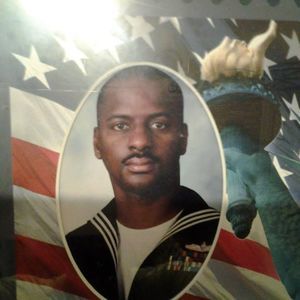 Meet your Posher, Dennis